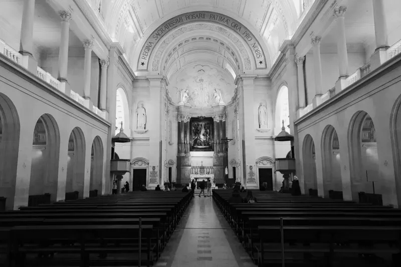 Quand la foi franchit les distances : le pèlerinage virtuel en 360° au cœur des basiliques françaises